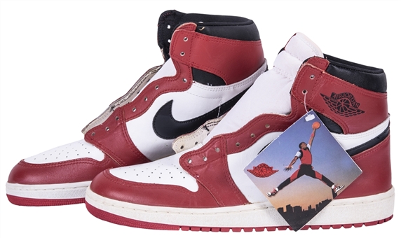 1985 Original Pair of Nike Air Jordan Is with Original Tag 
